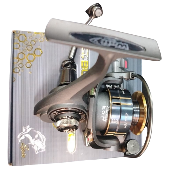 Waft Bulletproof Spinning Reel 800